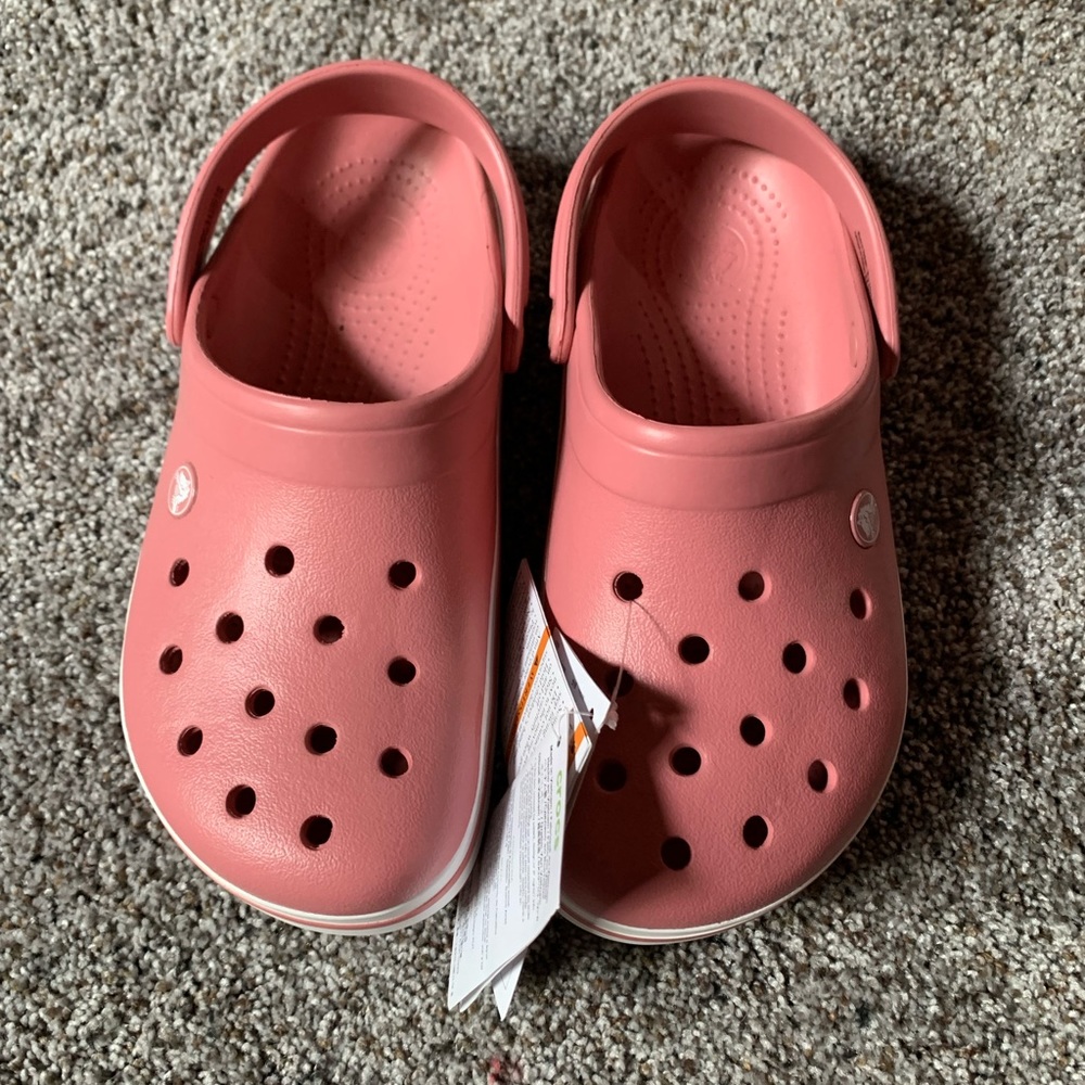 Rose pink crocs